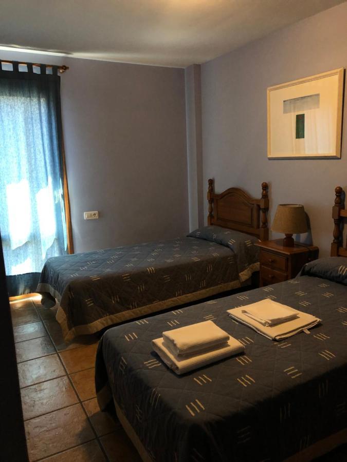 Apartamentos Turisticos San Juan De La Pena Santa Cruz de la Serós エクステリア 写真