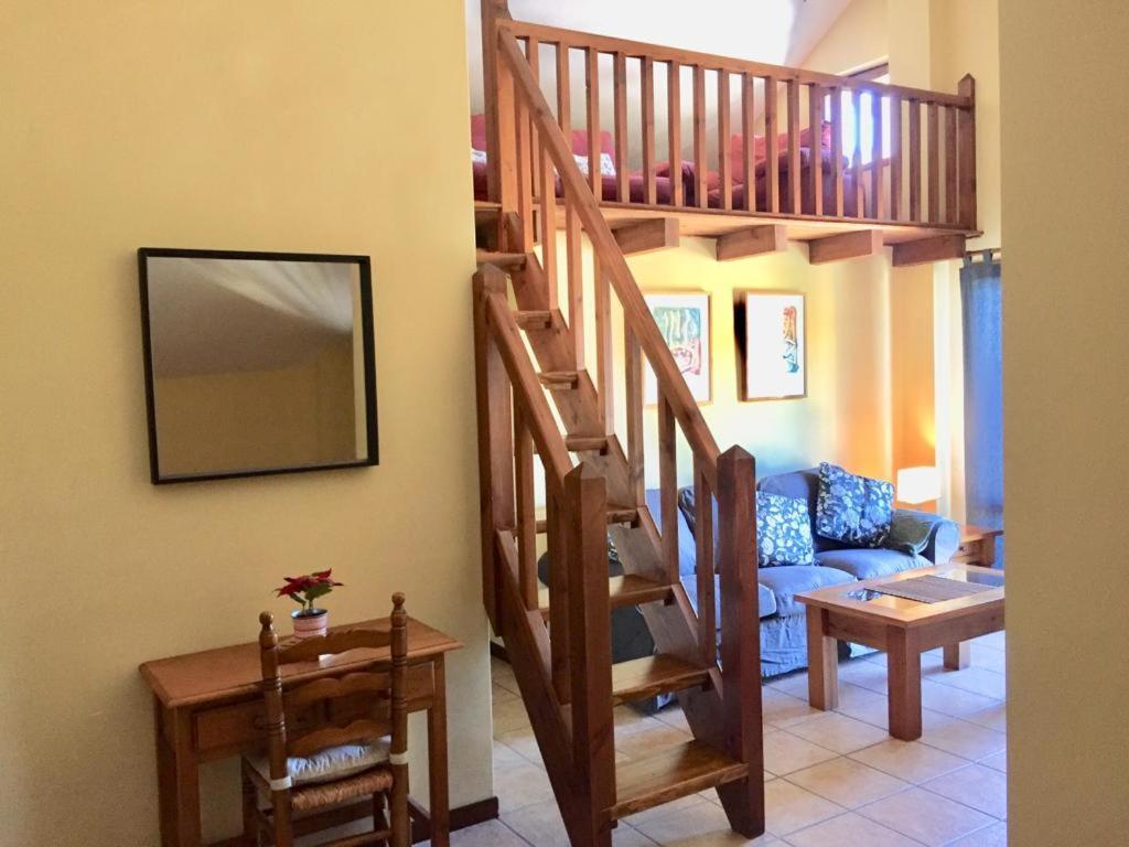 Apartamentos Turisticos San Juan De La Pena Santa Cruz de la Serós エクステリア 写真